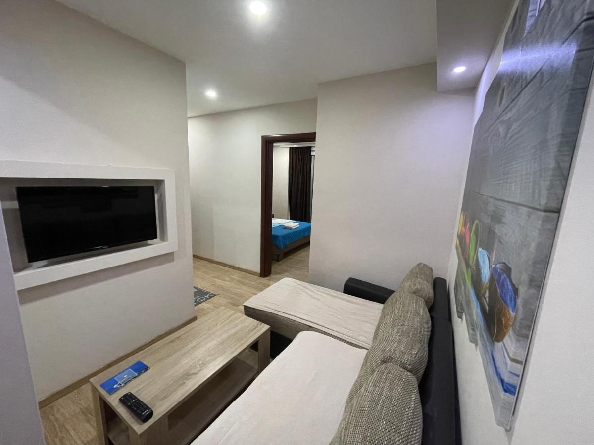 Apartments Lati Ulcinj Bagian luar foto