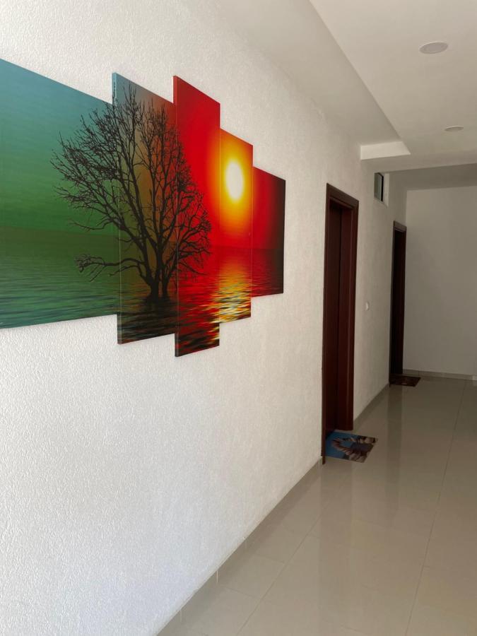 Apartments Lati Ulcinj Bagian luar foto